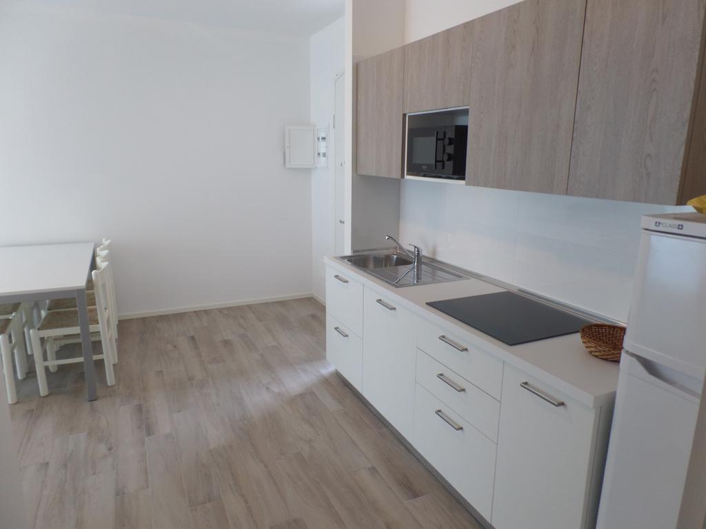 Condominio Giardino ビビオーネ エクステリア 写真