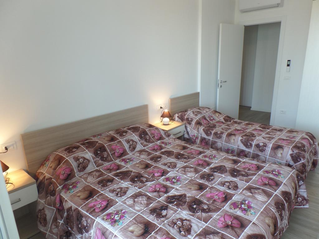 Condominio Giardino ビビオーネ エクステリア 写真
