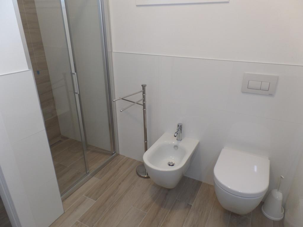 Condominio Giardino ビビオーネ エクステリア 写真